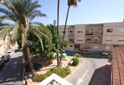 Apartment - Gebraucht - San Miguel de Salinas - CENTRO