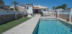 Begagnat - Villa - Orihuela Costa - Punta Prima