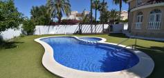 Begagnat - Villa - Quesada