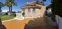 Gebraucht - Villa - Quesada