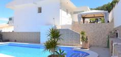 Gebraucht - Villa - Torrevieja - Los Balcones - Los Altos del Edén
