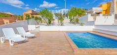 HERVERKOOP - Half vrijstaande villa - Torrevieja - Los balcones