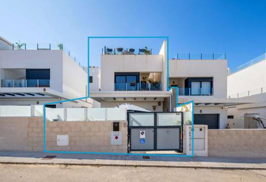 Huis - HERVERKOOP - Villamartin - Villamartin