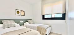 New Build - Town House - Cox - Sin Zona