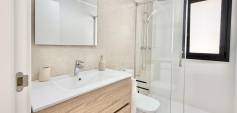 New Build - Town House - Cox - Sin Zona