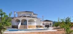 Nouvelle construction - Villa - Pinoso - Campo