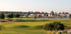 Nybyggnasjon - Byhus - BAOS Y MENDIGO - Altaona Golf And Country Village