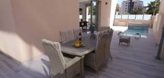 Revente - Villa - Mil Palmeras