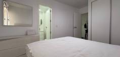 Sale - Apartment - Torrevieja - Centro