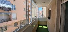 Sale - Apartment - Torrevieja - Centro
