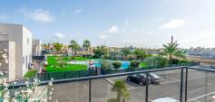Sale - Bungalow - Torrevieja - Nueva Torrevieja - Aguas Nuevas