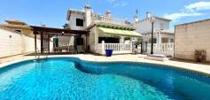 Sale - Villa - Orihuela Costa - La Zenia