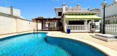 Sale - Villa - Orihuela Costa - La Zenia