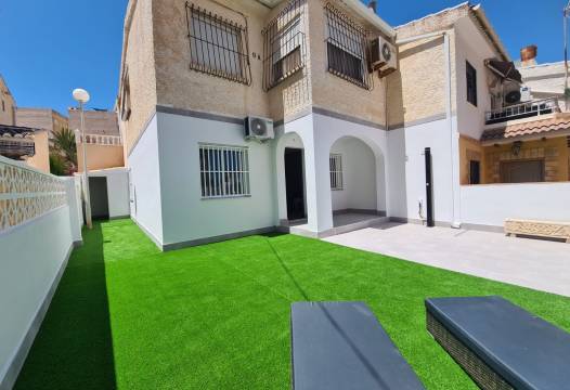 Townhouse - Sale - La Mata - La Mata