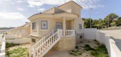 Venta - Villa independiente - San Miguel de Salinas