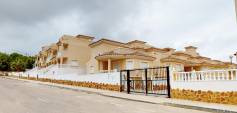 Venta - Villa independiente - San Miguel de Salinas