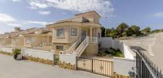 Venta - Villa independiente - San Miguel de Salinas