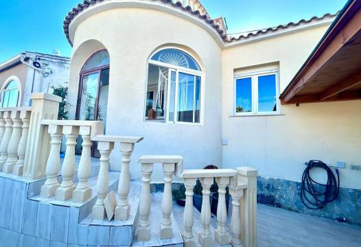 Villa - Begagnat - Orihuela Costa - Las Filipinas