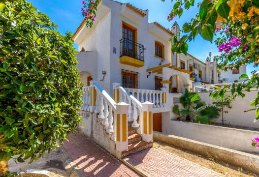 Villa - Begagnat - Torrevieja - Los altos