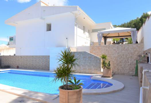 Villa - Brukt - Torrevieja - Los Balcones - Los Altos del Edén