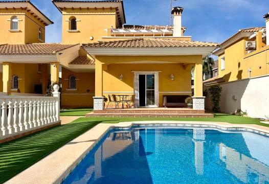 Villa - Revente - Orihuela Costa - NHUR-97882