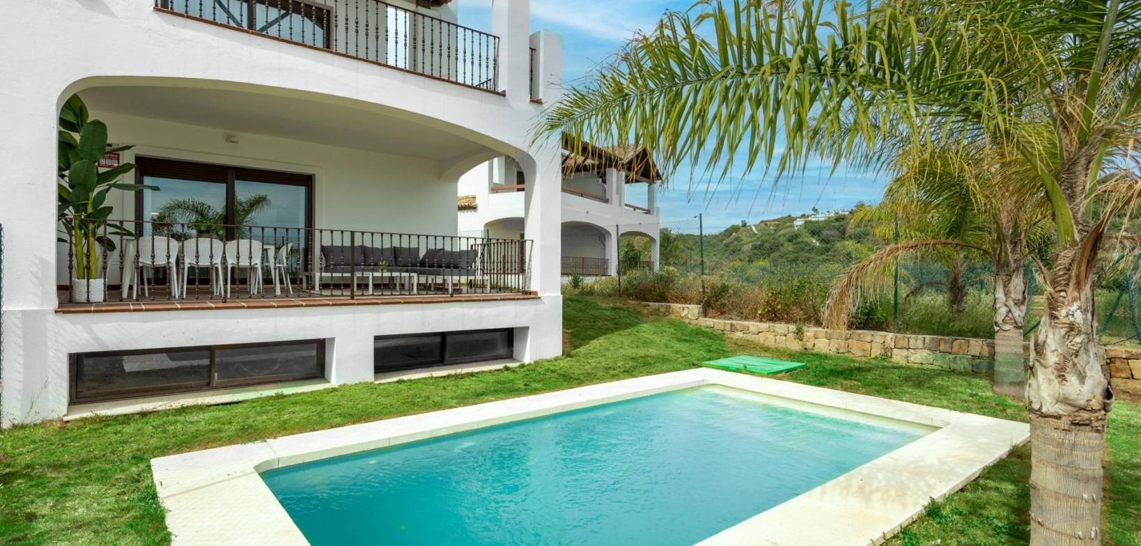 NIEUWBOUW - Villa - Estepona - Costa del Sol