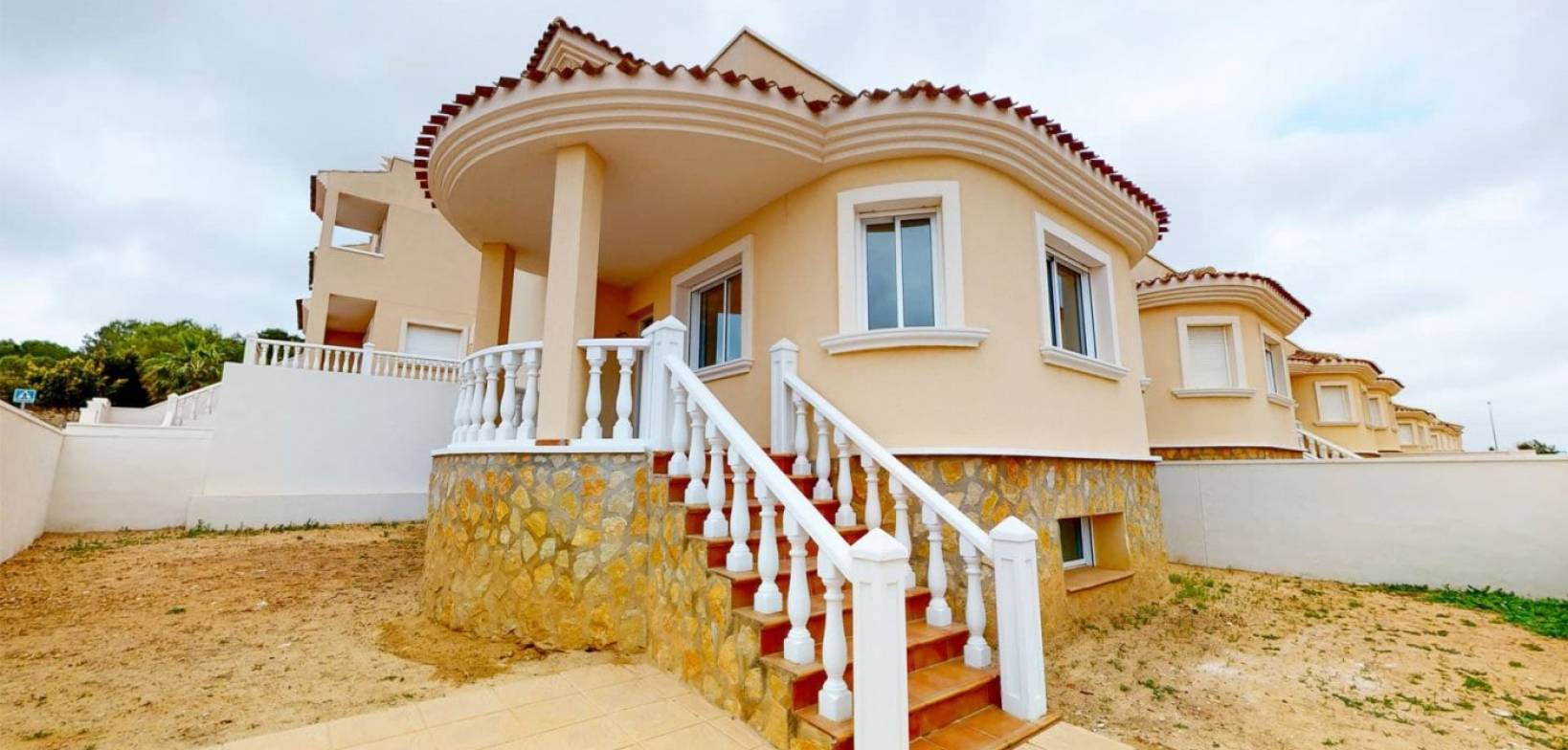 Nueva construcción  - Villa - San Miguel de Salinas - Costa Blanca South