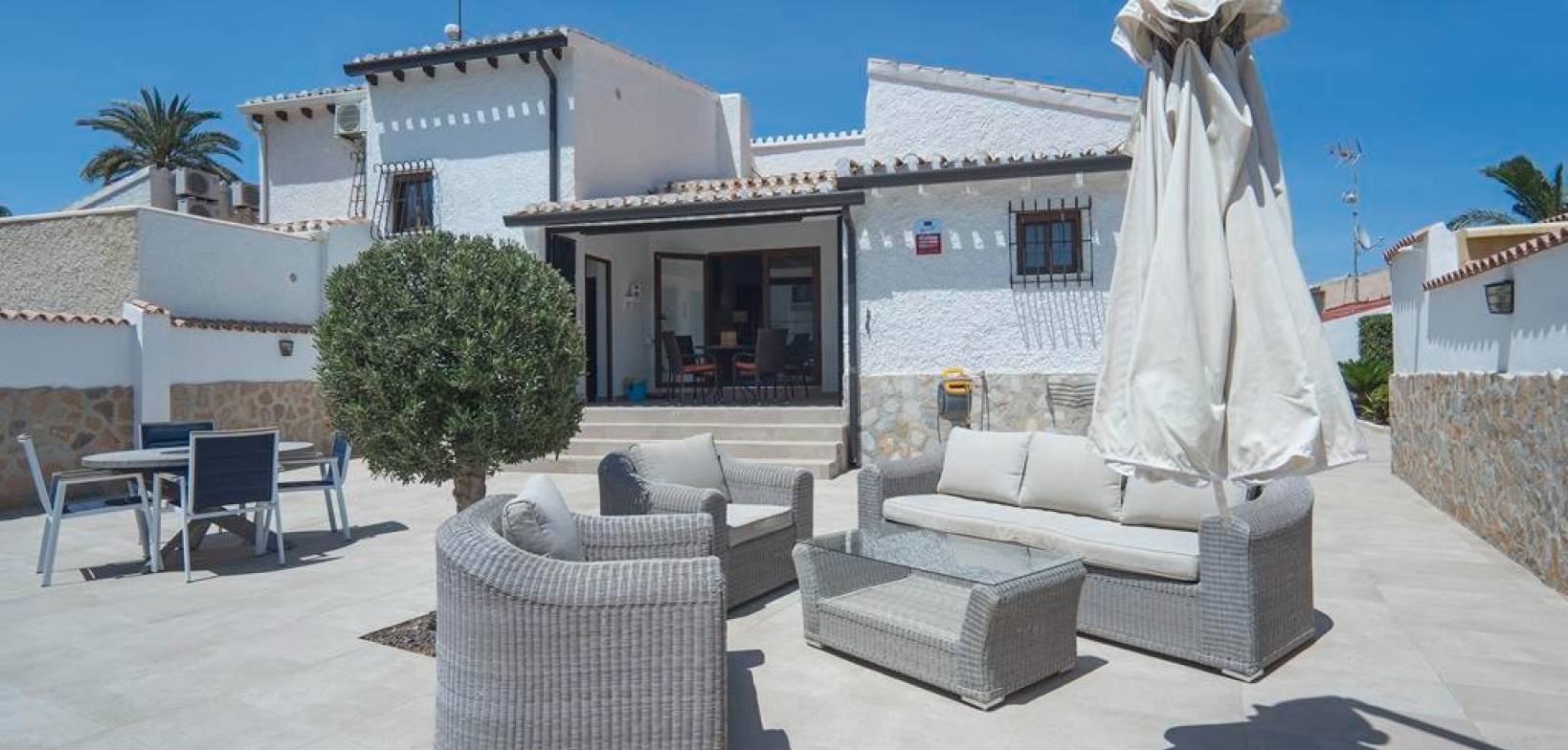 Gebraucht - Villa - Orihuela Costa - Punta Prima