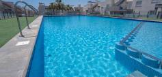 Sale - Bungalow - Torrevieja - Aguas Nuevas