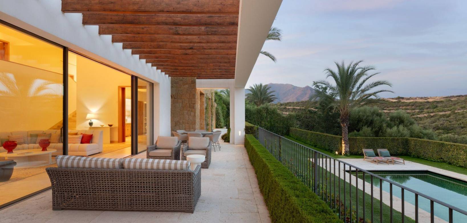 Nueva construcción  - Villa - Casares - Costa del Sol