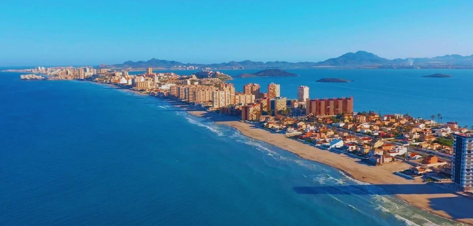 Nueva construcción  - Casa de pueblo - La Manga del Mar Menor - LA MANGA