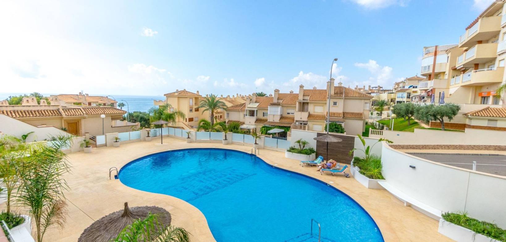 Begagnat - Apartment - Orihuela Costa - Campoamor