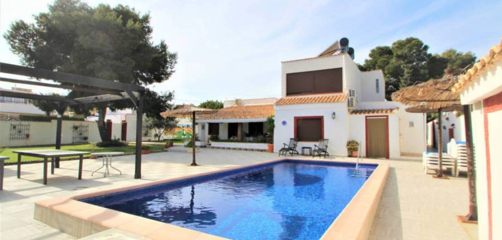 Sale - Villa - Lomas de Cabo Roig