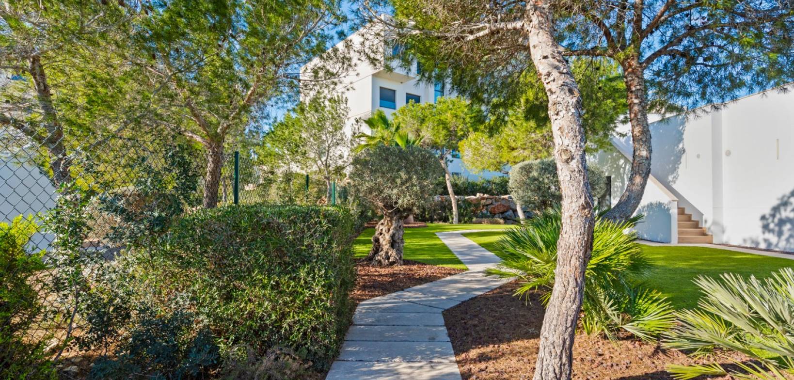 Sale - Villa - Las Colinas Golf Resort - Las Colinas golf