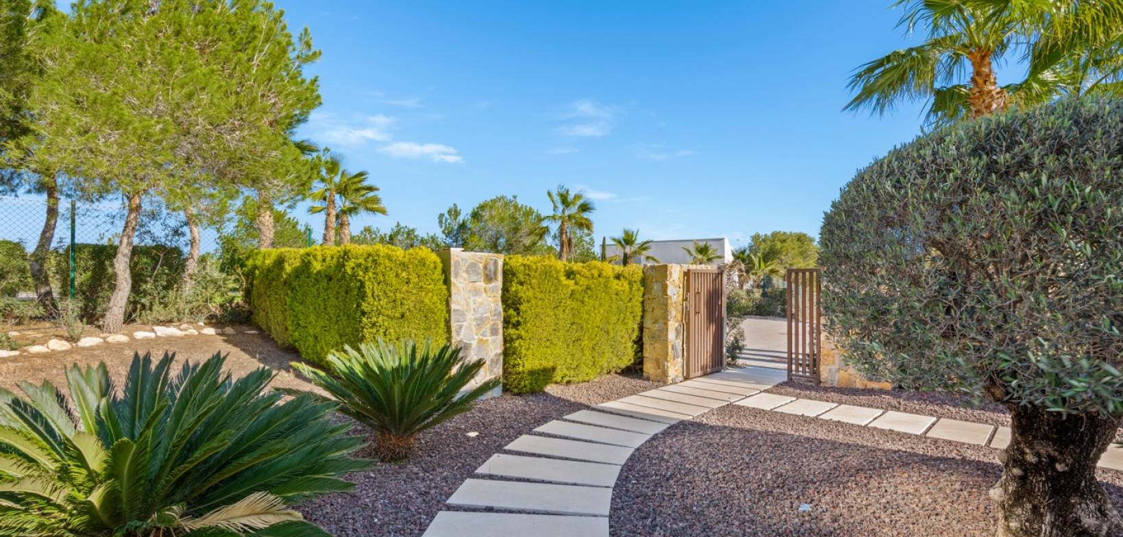 Sale - Villa - Las Colinas Golf Resort - Las Colinas golf
