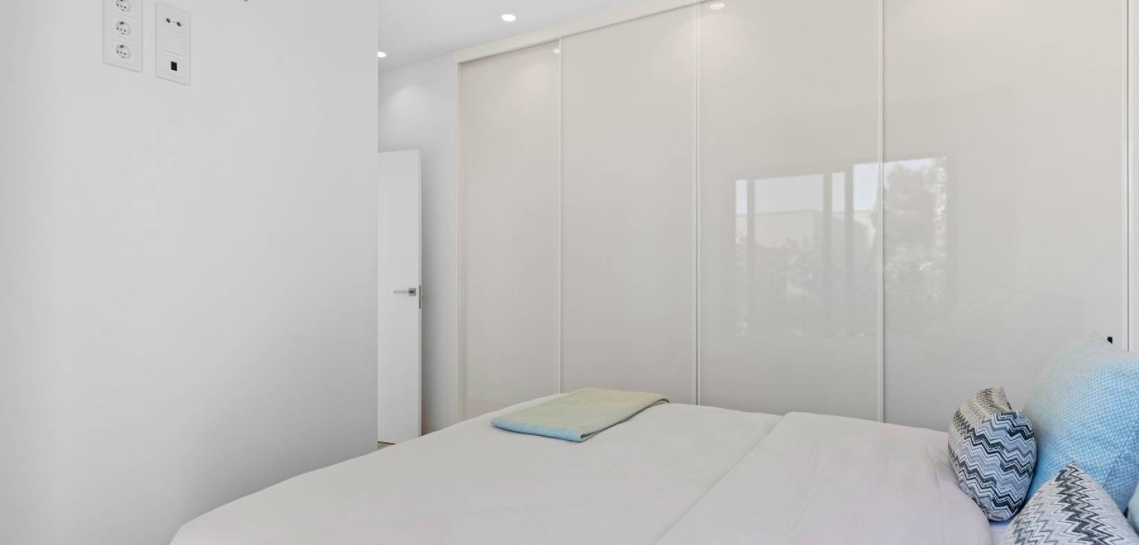 Sale - Villa - Las Colinas Golf Resort - Las Colinas golf