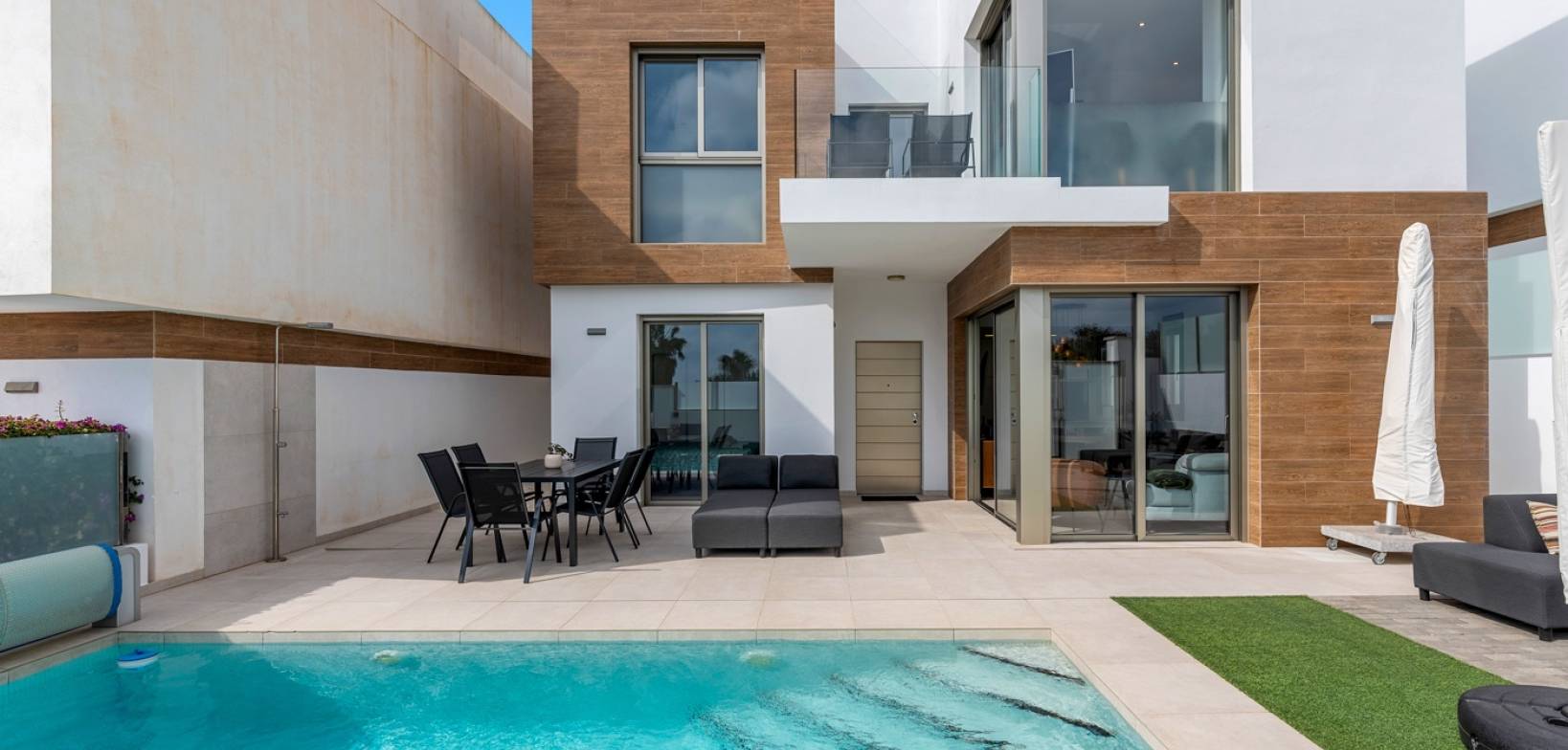 Sale - Villa - Orihuela Costa - Villamartín