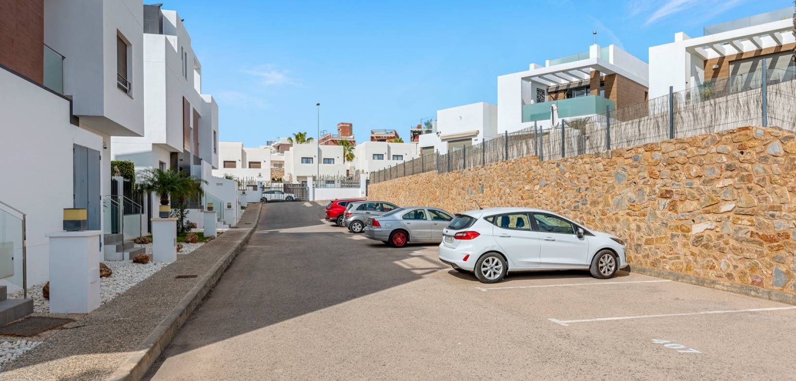 Sale - Villa - Orihuela Costa - Villamartín
