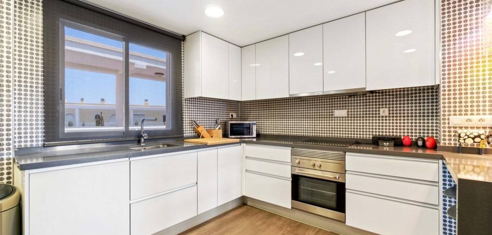 Sale - Apartment - Orihuela Costa - Campoamor