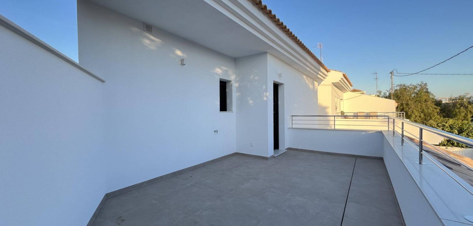 Nybyggnasjon - Villa - San Pedro del Pinatar - Lo pagan