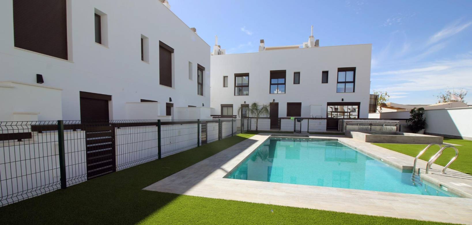 New Build - Town House - Pilar de la Horadada - parque Andromeda
