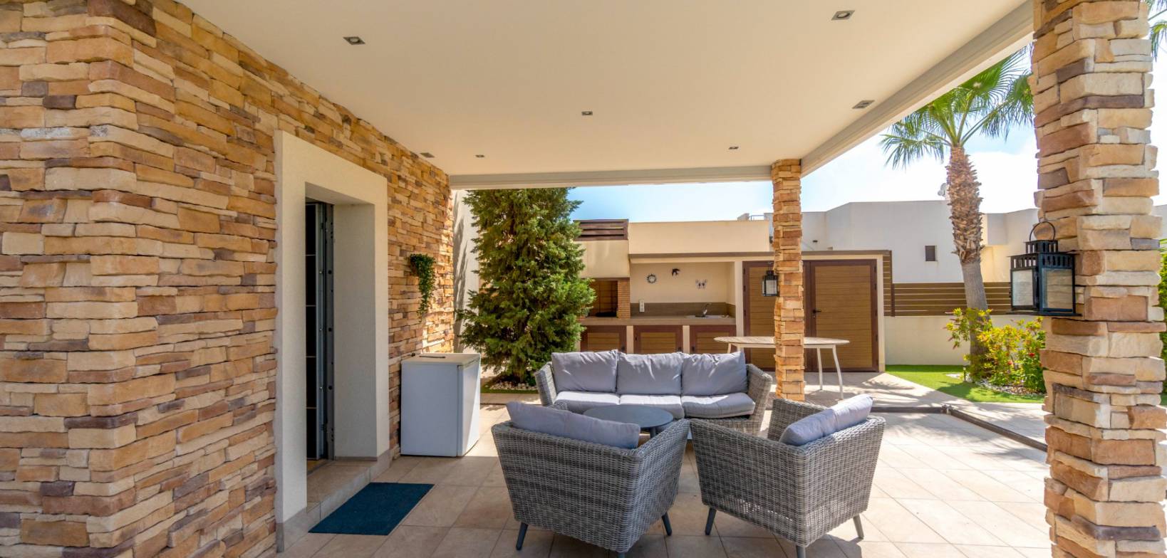 Sale - Villa - Torrevieja - Aguas nuevas 1