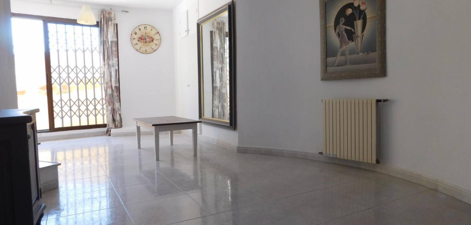 Venta - Villa independiente - Las Filipinas