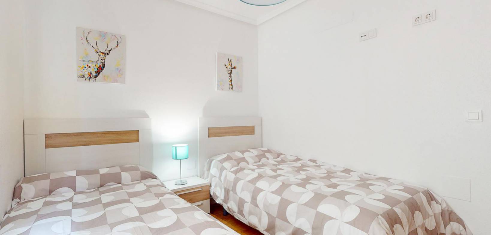 Venta - Villa independiente - San Miguel de Salinas