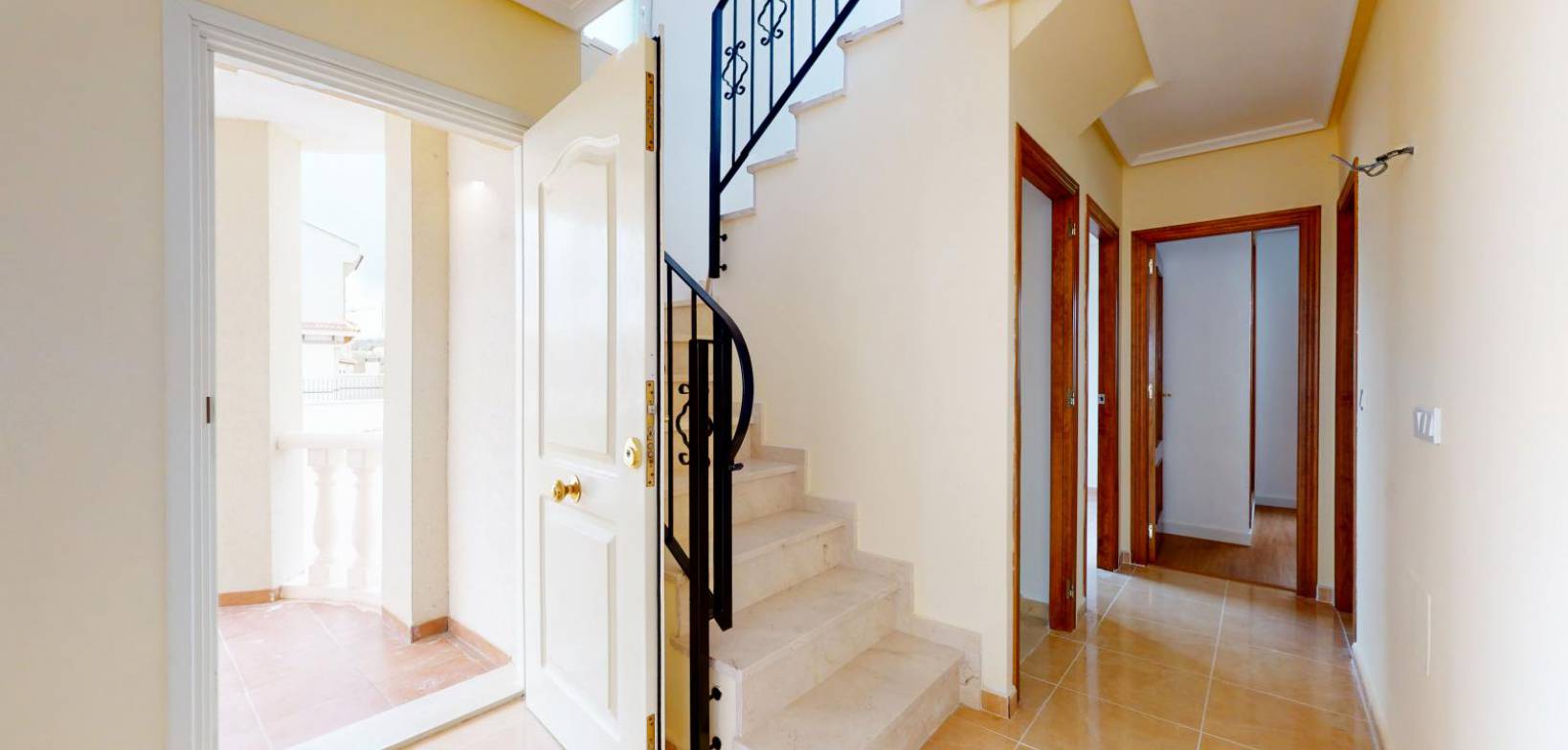Venta - Villa independiente - San Miguel de Salinas