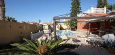 Sale - Villa - Torrevieja - San Luis