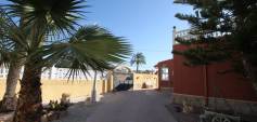 Sale - Villa - Torrevieja - San Luis
