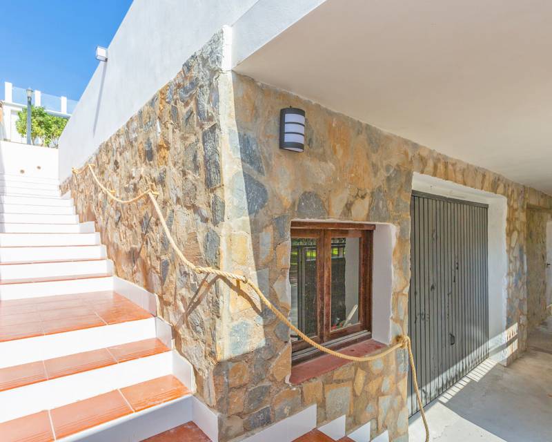 Gebraucht - Doppelhaushälfte - Torrevieja - Los balcones