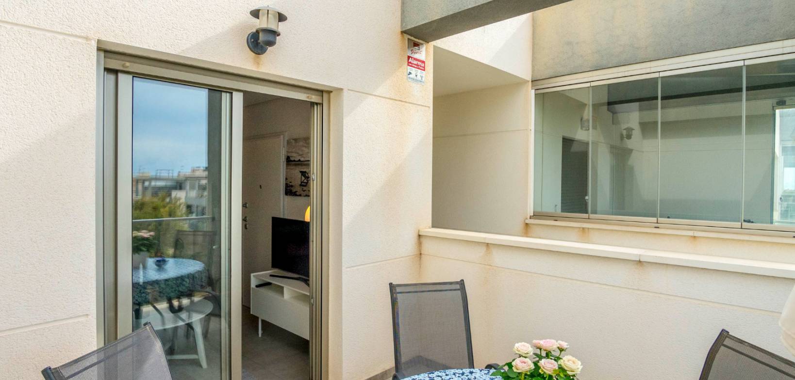 Sale - Bungalow - Torrevieja - Nueva Torrevieja - Aguas Nuevas