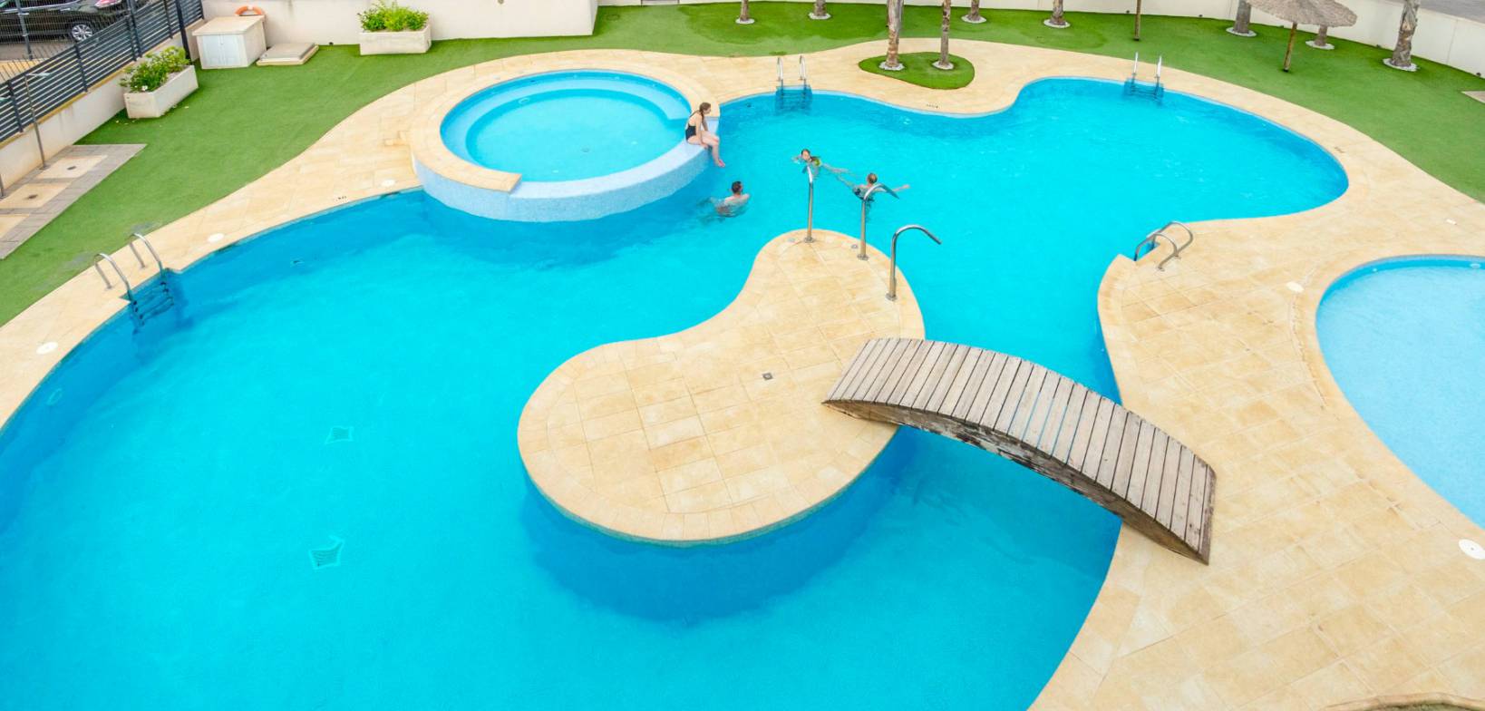 Sale - Bungalow - Torrevieja - Nueva Torrevieja - Aguas Nuevas